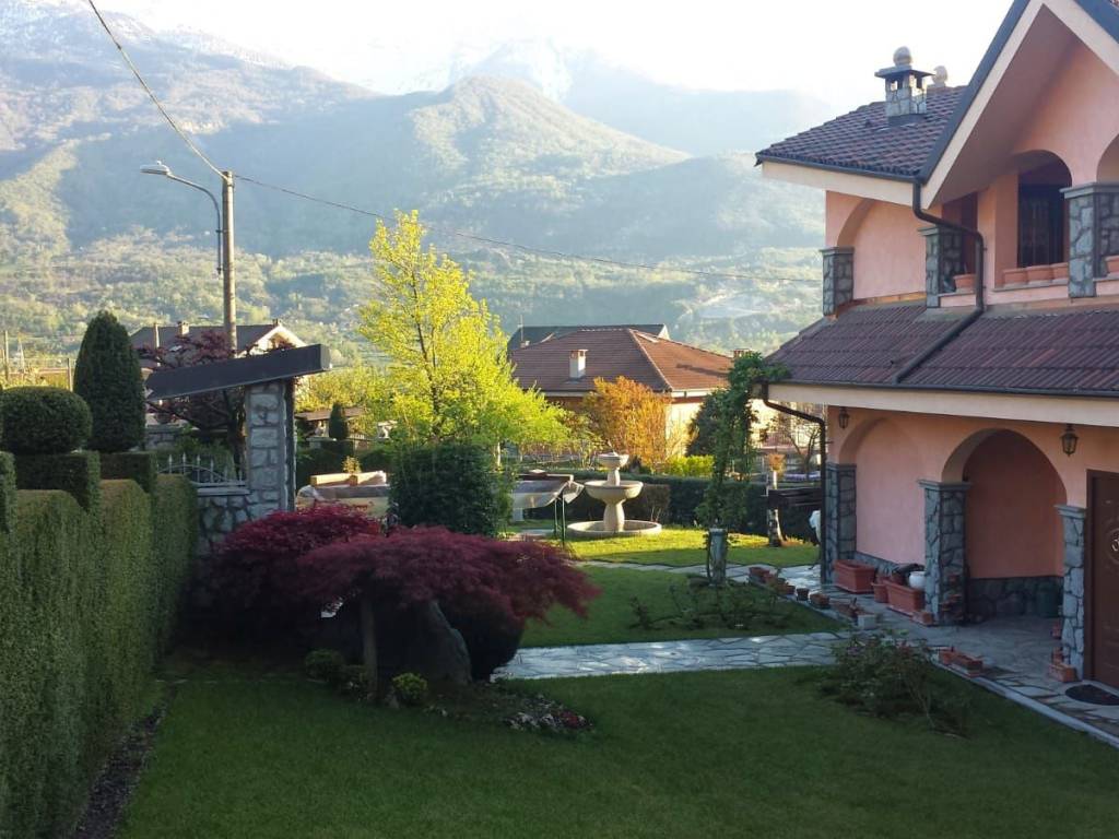 casa indipendente in vendita a Chianocco in zona Vernetto