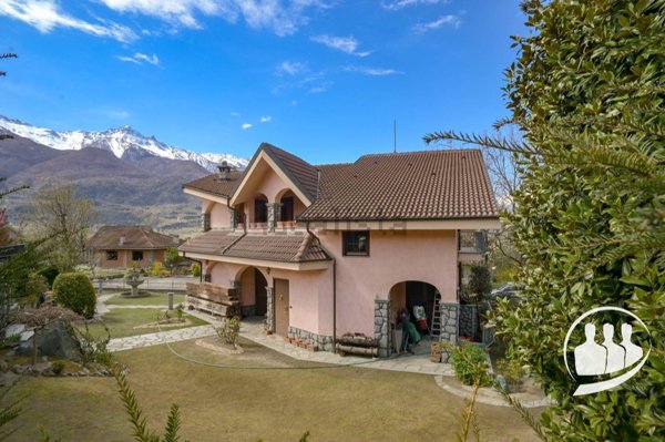 casa indipendente in vendita a Chianocco