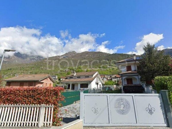 casa indipendente in vendita a Chianocco