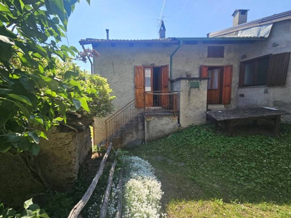 casa indipendente in vendita a Chianocco