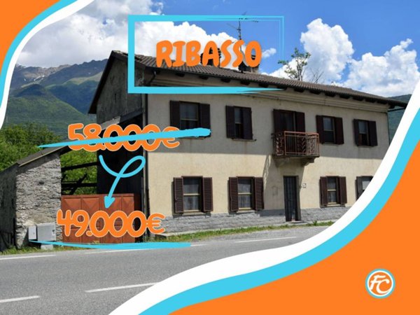 casa indipendente in vendita a Chianocco