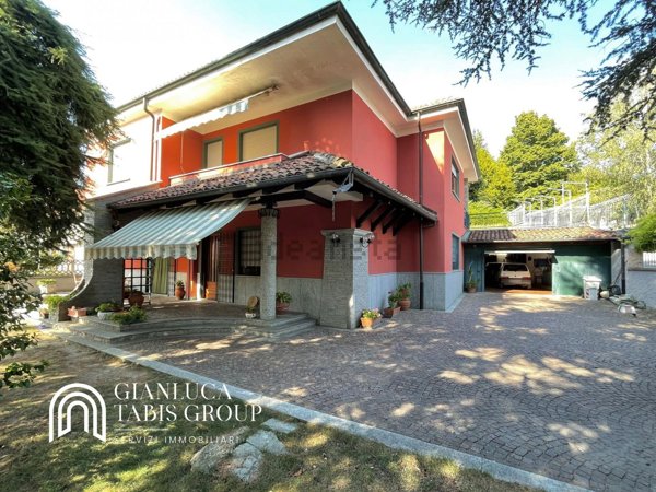 casa indipendente in vendita a Chieri