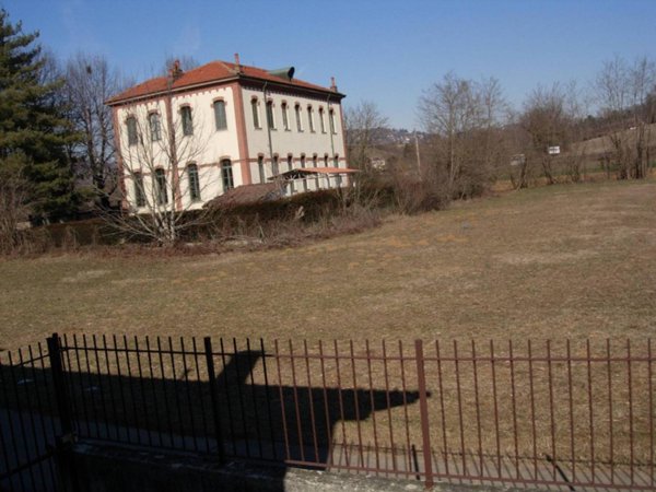 terreno edificabile in vendita a Chieri in zona Madonna della Scala