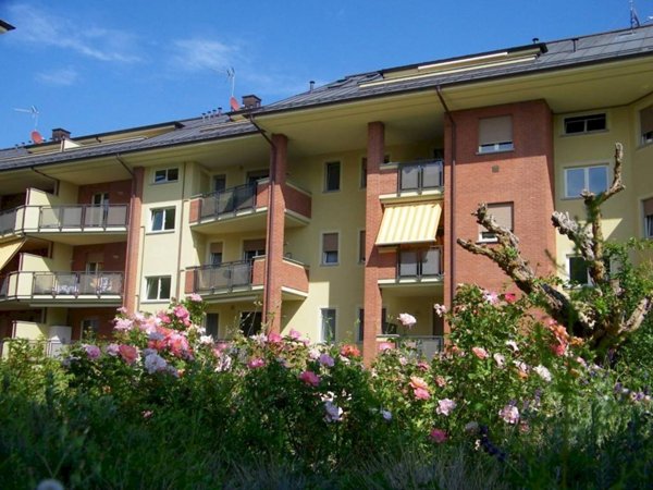 appartamento in vendita a Chieri in zona Roaschia