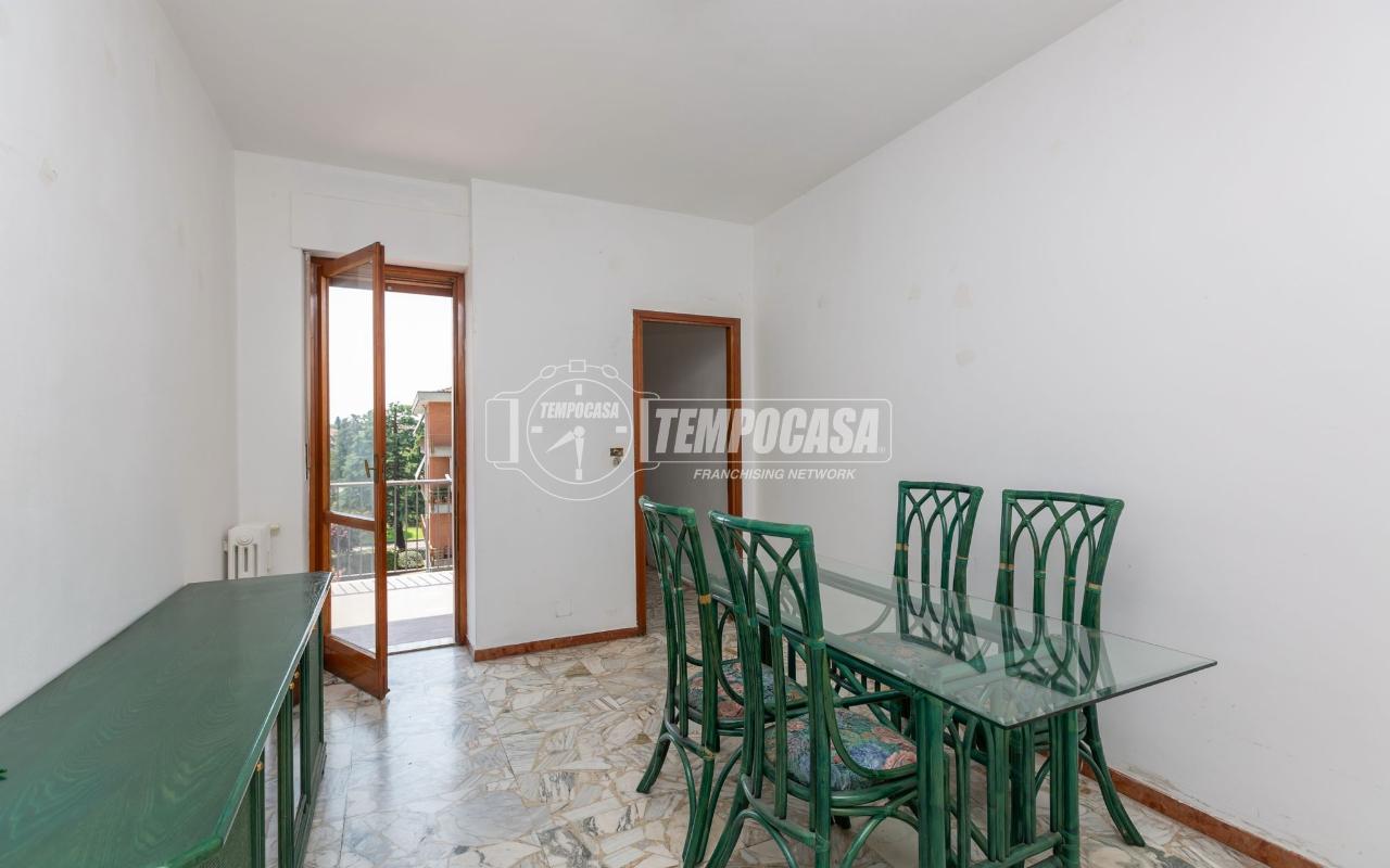 appartamento in vendita a Chieri in zona Roaschia