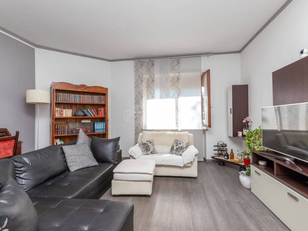 appartamento in vendita a Chieri in zona Roaschia
