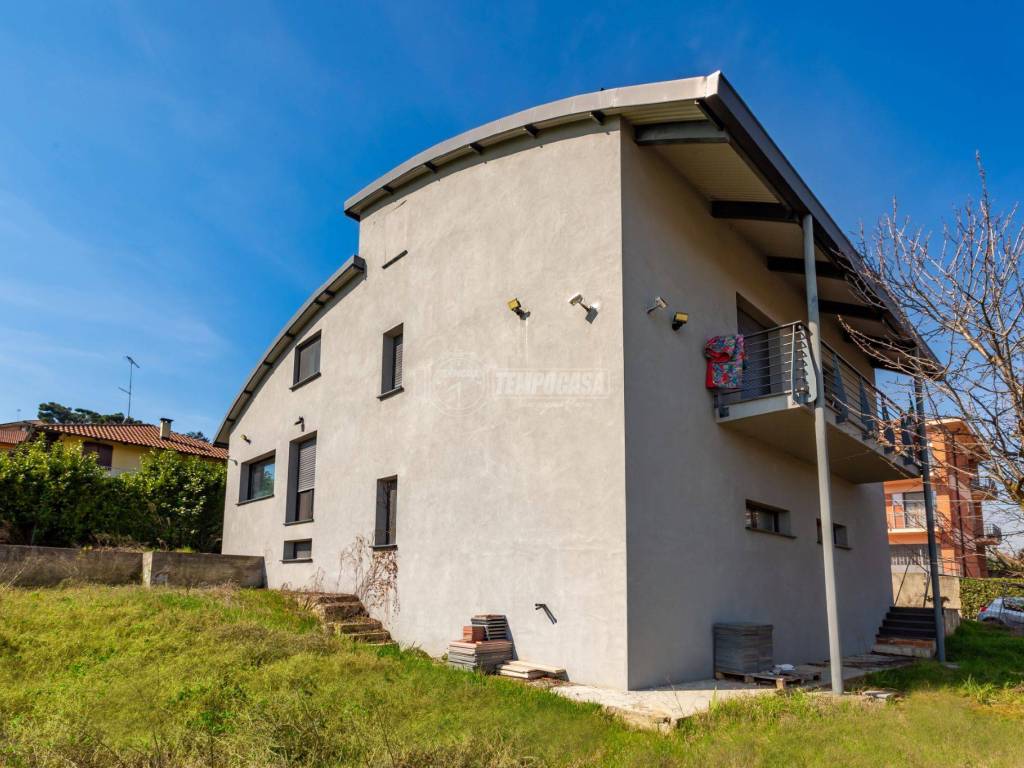 casa indipendente in vendita a Chieri