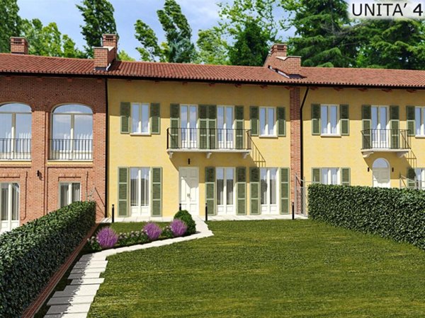 casa indipendente in vendita a Chieri