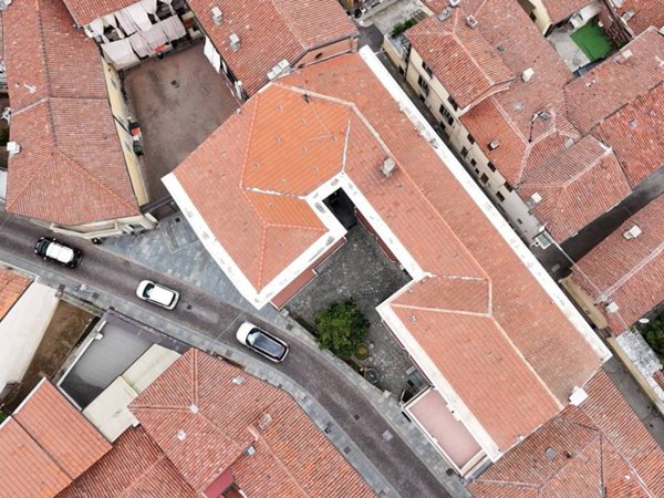 intera palazzina in vendita a Chieri