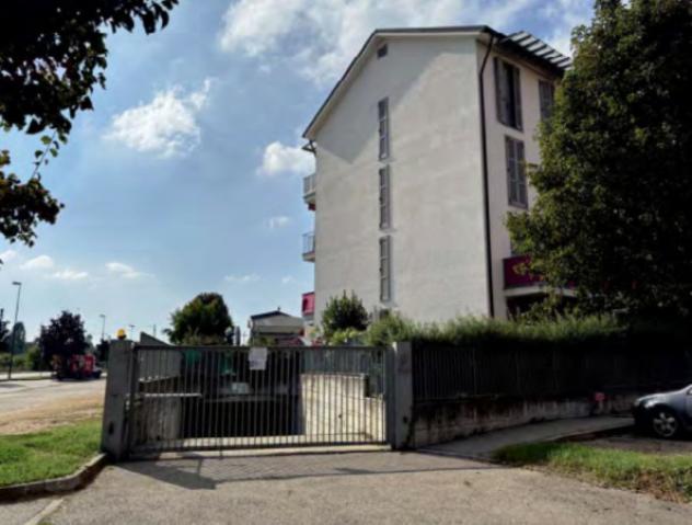 negozio in vendita a Chieri