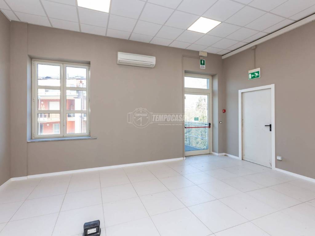 appartamento in vendita a Chieri in zona Roaschia