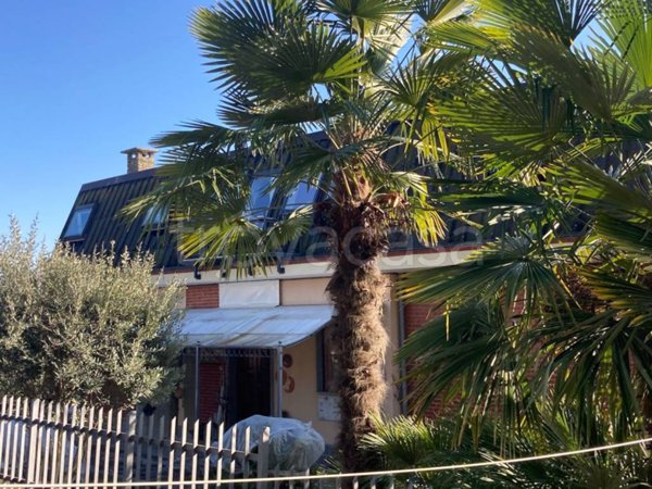 casa indipendente in vendita a Chieri