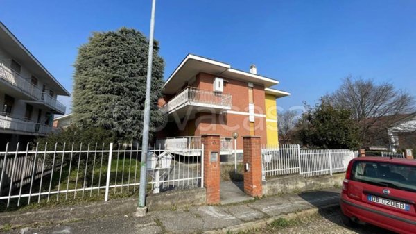 appartamento in vendita a Chieri