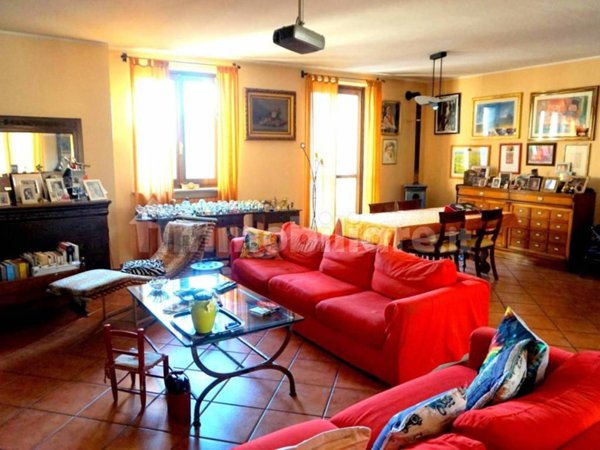 casa indipendente in vendita a Chieri