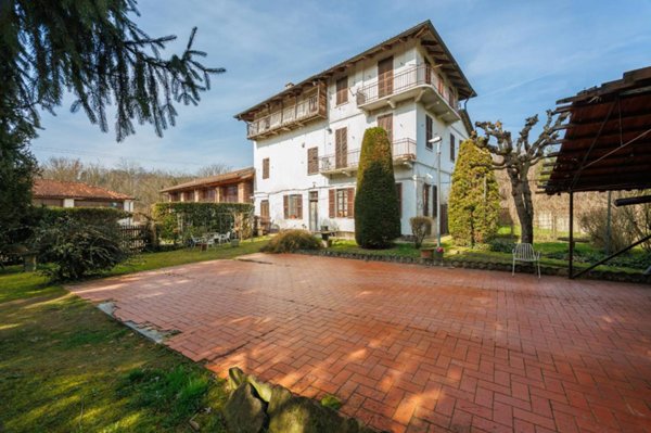 casa indipendente in vendita a Chieri