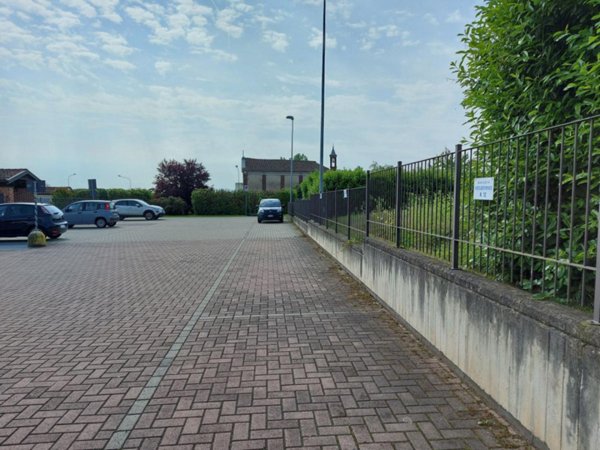 terreno edificabile in vendita a Chieri
