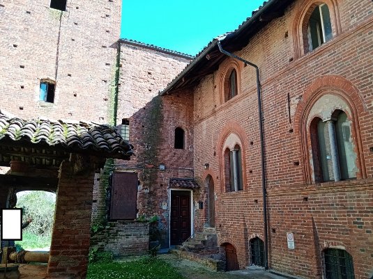 appartamento in vendita a Chieri in zona Mosetti