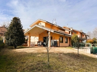 casa indipendente in vendita a Chieri