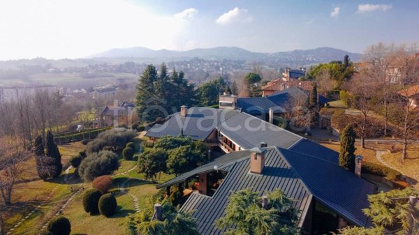 casa indipendente in vendita a Chieri