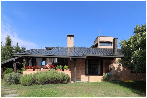 casa indipendente in vendita a Chieri