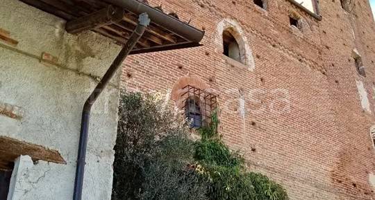 appartamento in vendita a Chieri in zona Fontaneto