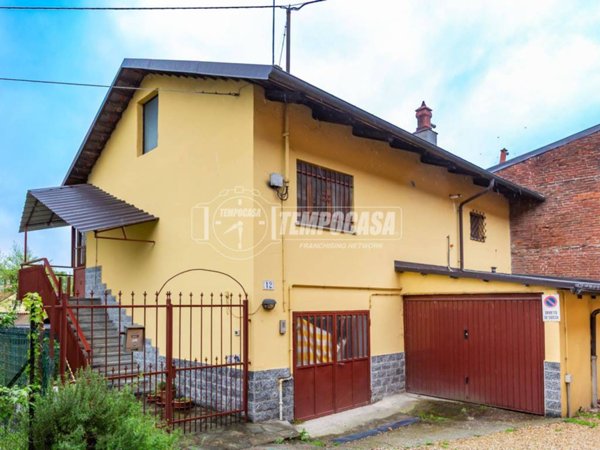casa indipendente in vendita a Chieri