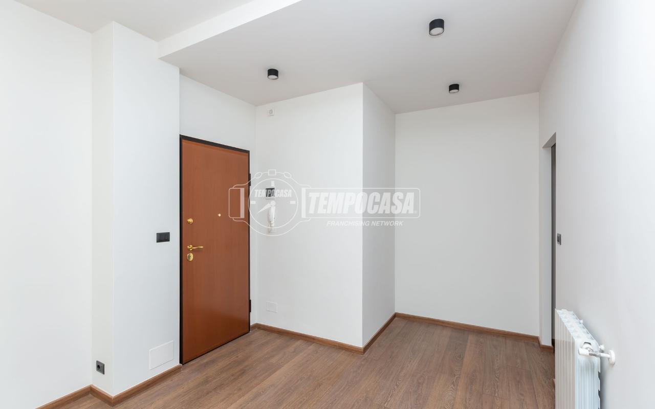 appartamento in vendita a Chieri in zona Roaschia