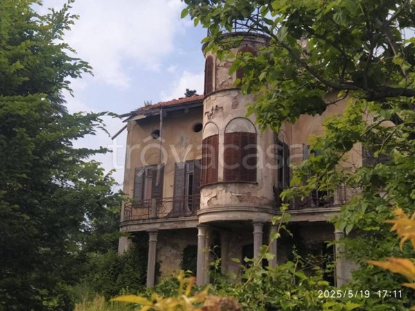 casa indipendente in vendita a Chieri
