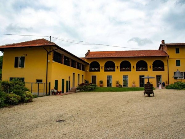 casa indipendente in vendita a Chieri