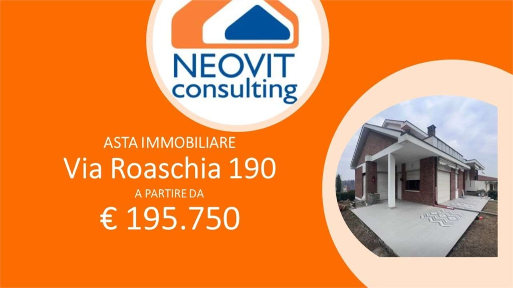 casa indipendente in vendita a Chieri in zona Roaschia