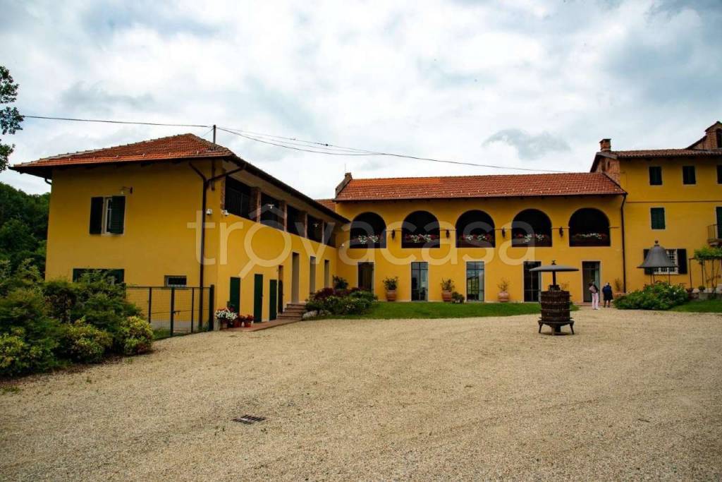 casa indipendente in vendita a Chieri