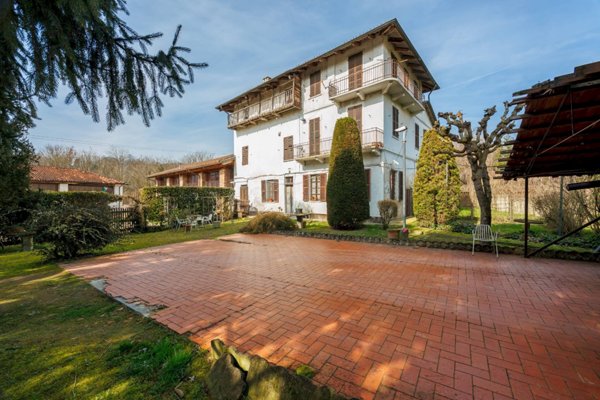 casa indipendente in vendita a Chieri