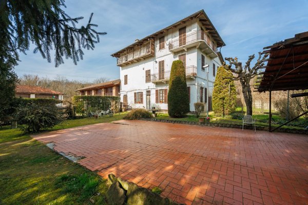 casa indipendente in vendita a Chieri