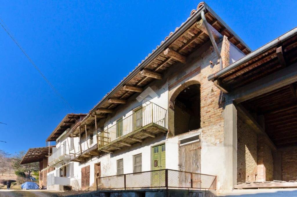 appartamento in vendita a Chieri in zona Airali