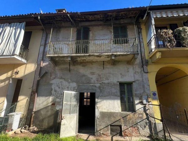 casa indipendente in vendita a Chieri