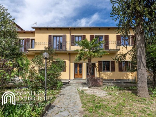 casa indipendente in vendita a Chieri
