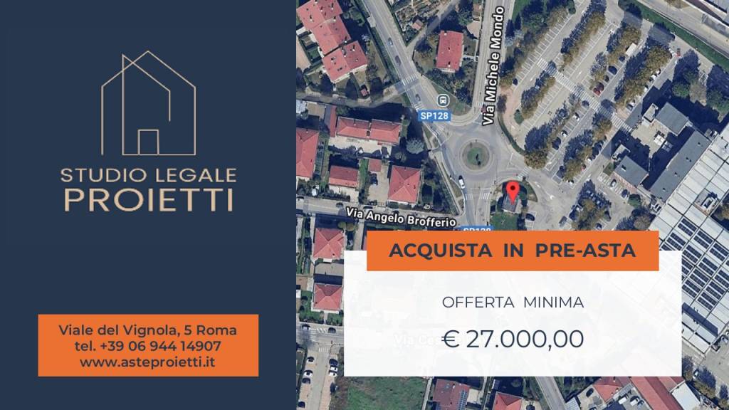 negozio in vendita a Chieri