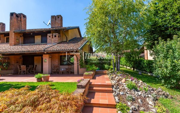 casa indipendente in vendita a Chieri