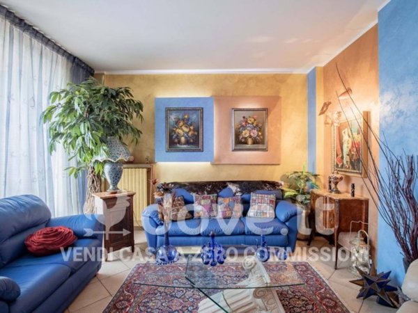 casa indipendente in vendita a Chieri