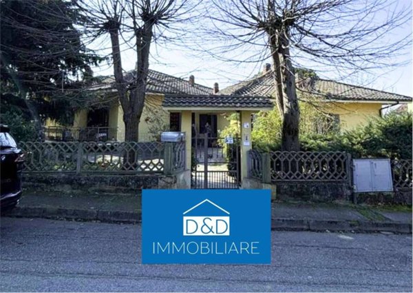 casa indipendente in vendita a Chieri