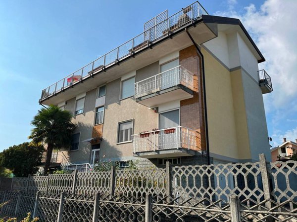 appartamento in vendita a Chieri in zona Roaschia