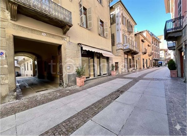 negozio in vendita a Chieri
