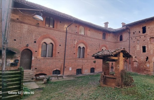 appartamento in vendita a Chieri in zona Mosetti