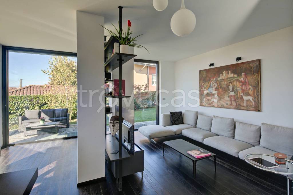 casa indipendente in vendita a Chieri