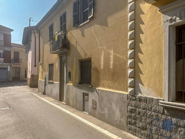 casa indipendente in vendita a Chieri