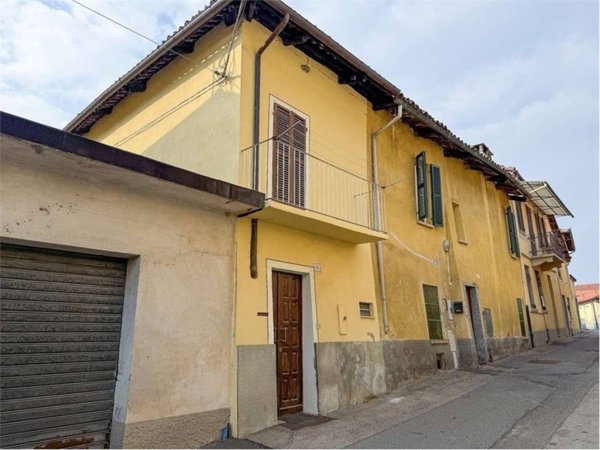 casa indipendente in vendita a Chieri