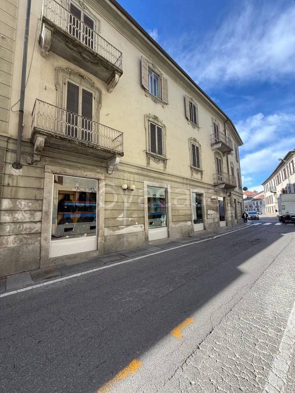 negozio in vendita a Chieri