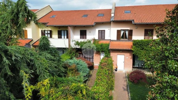 casa indipendente in vendita a Chieri