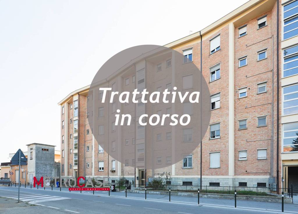 appartamento in vendita a Chieri in zona Canarone