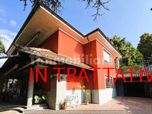 casa indipendente in vendita a Chieri
